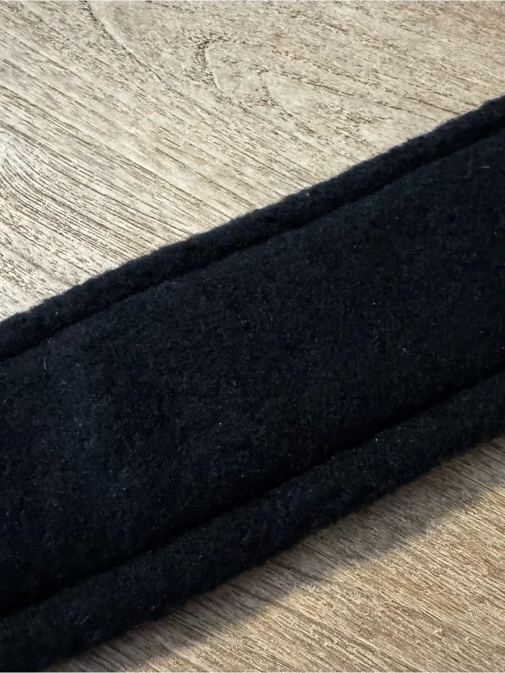 Jagged Edge Edelweiss Embroidered Fleece Ski Headband Black NWT